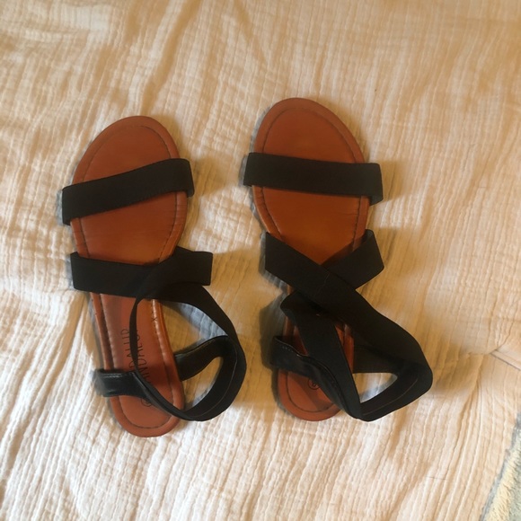 Sandals - Picture 5 of 6